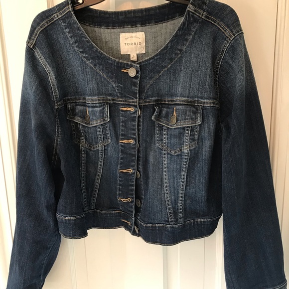 Torrid size 3 jeans jacket - Picture 3 of 3